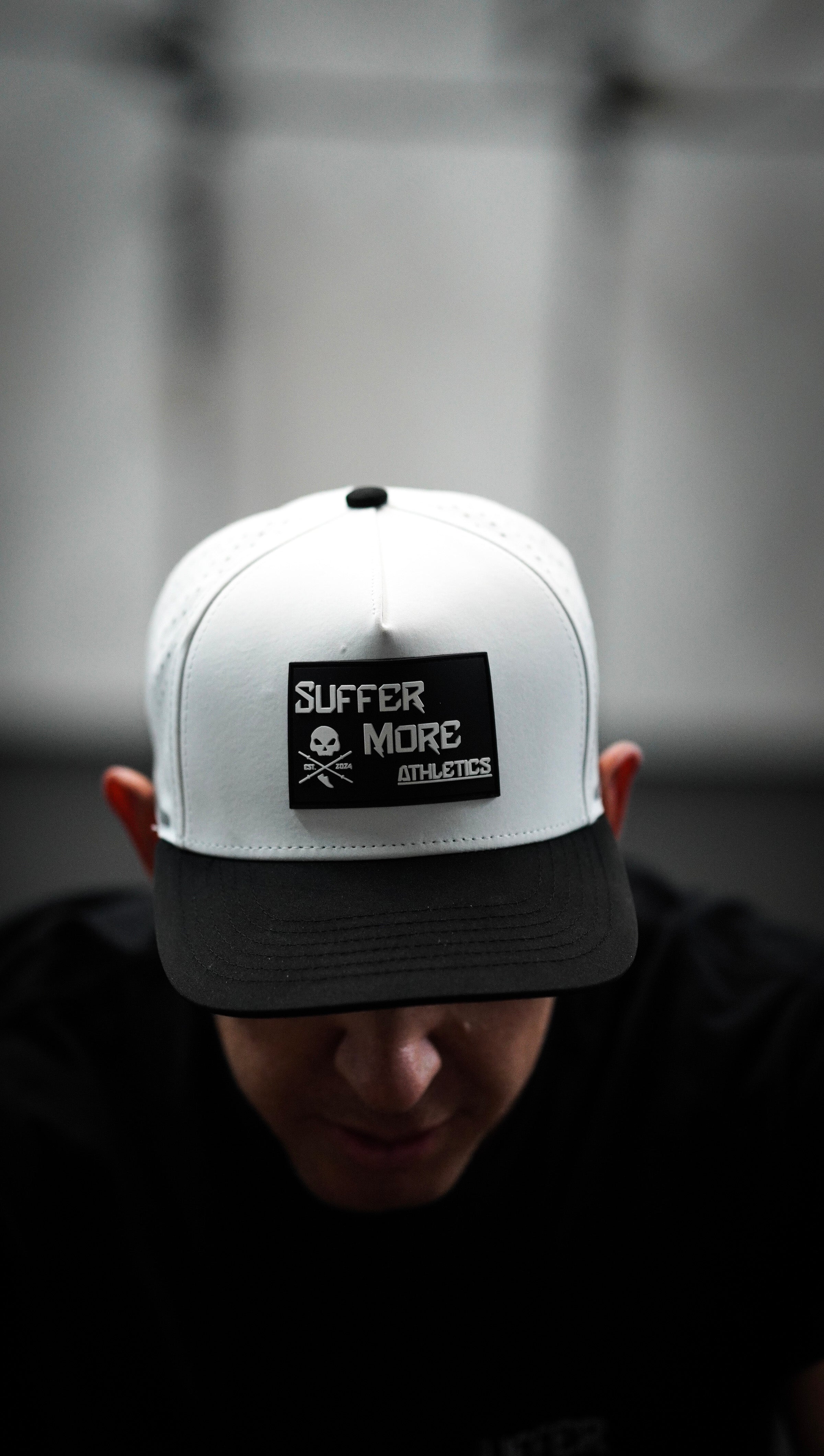 The O.G. Hybrid Hat white/black