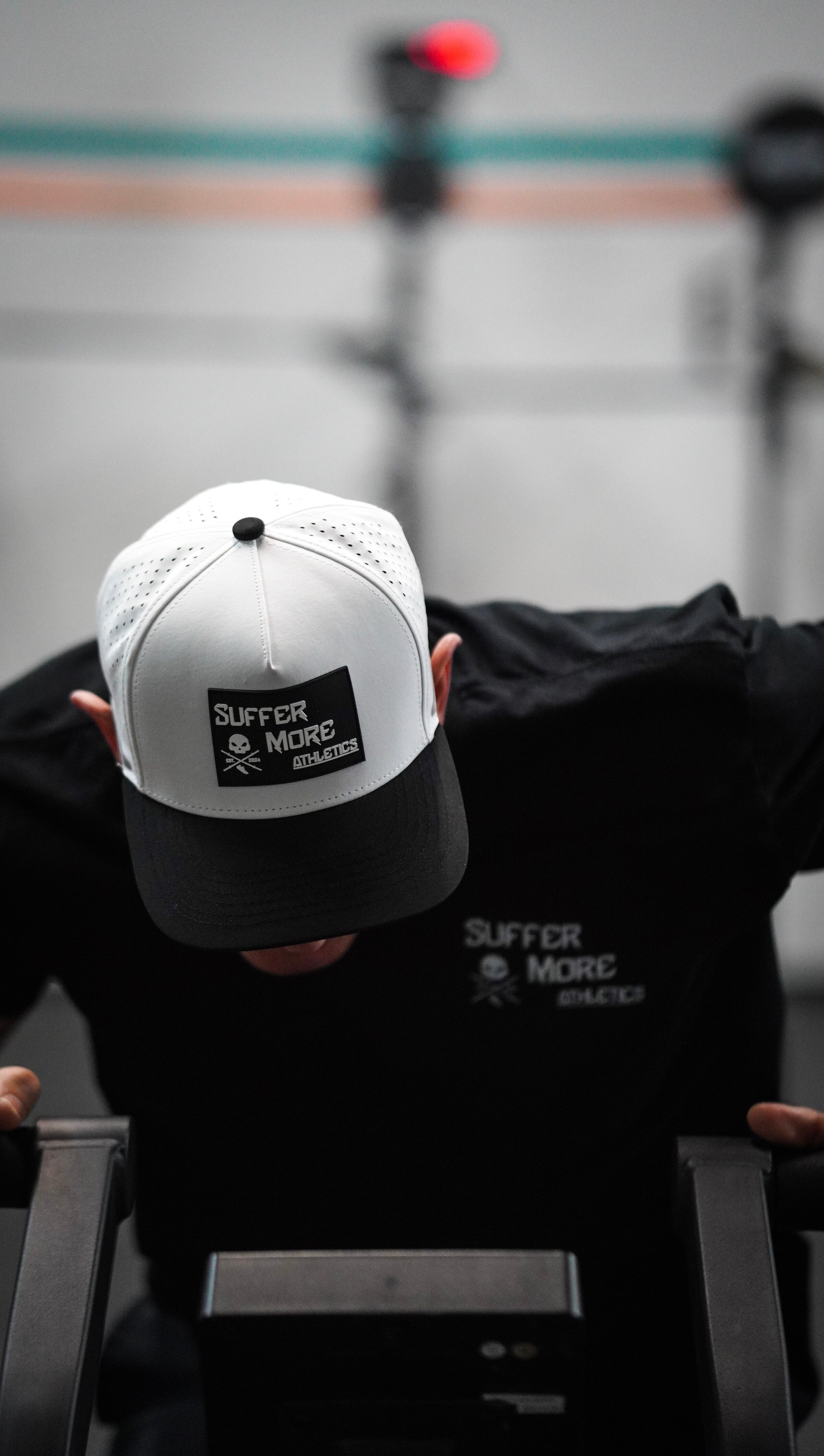 The O.G. Hybrid Hat white/black